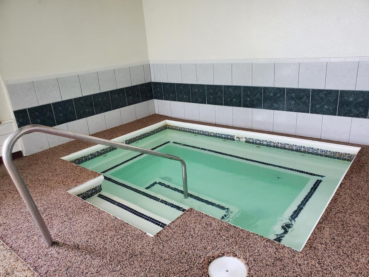 Voyager Inn Saint Ignace Luaran gambar