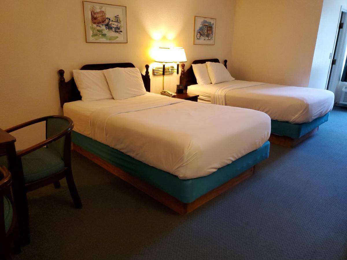 Voyager Inn Saint Ignace Luaran gambar