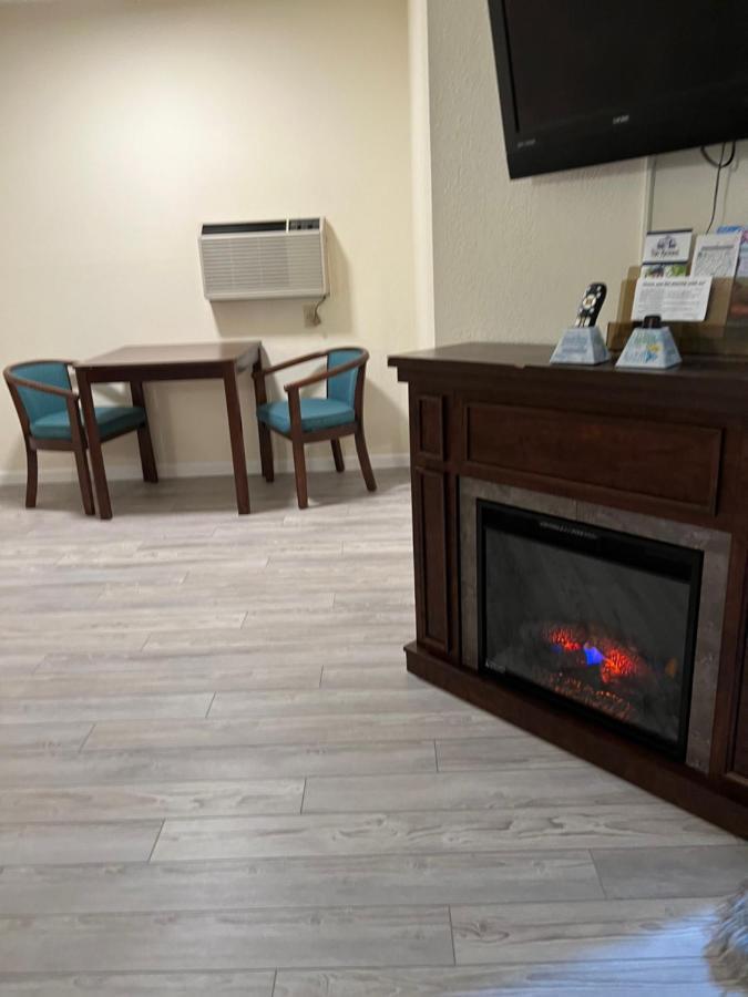 Voyager Inn Saint Ignace Luaran gambar