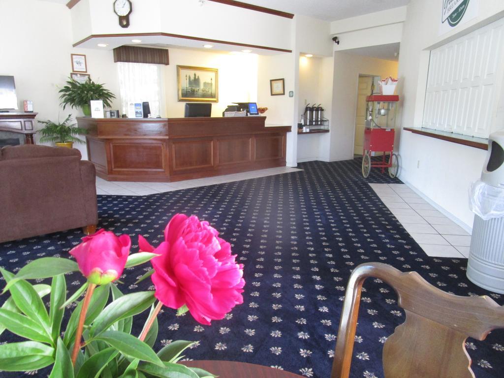 Voyager Inn Saint Ignace Luaran gambar
