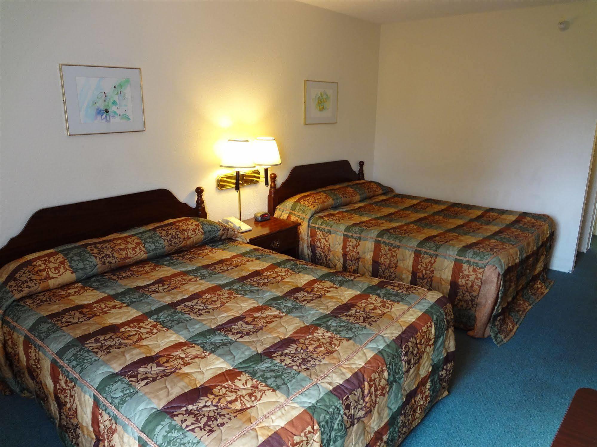 Voyager Inn Saint Ignace Luaran gambar