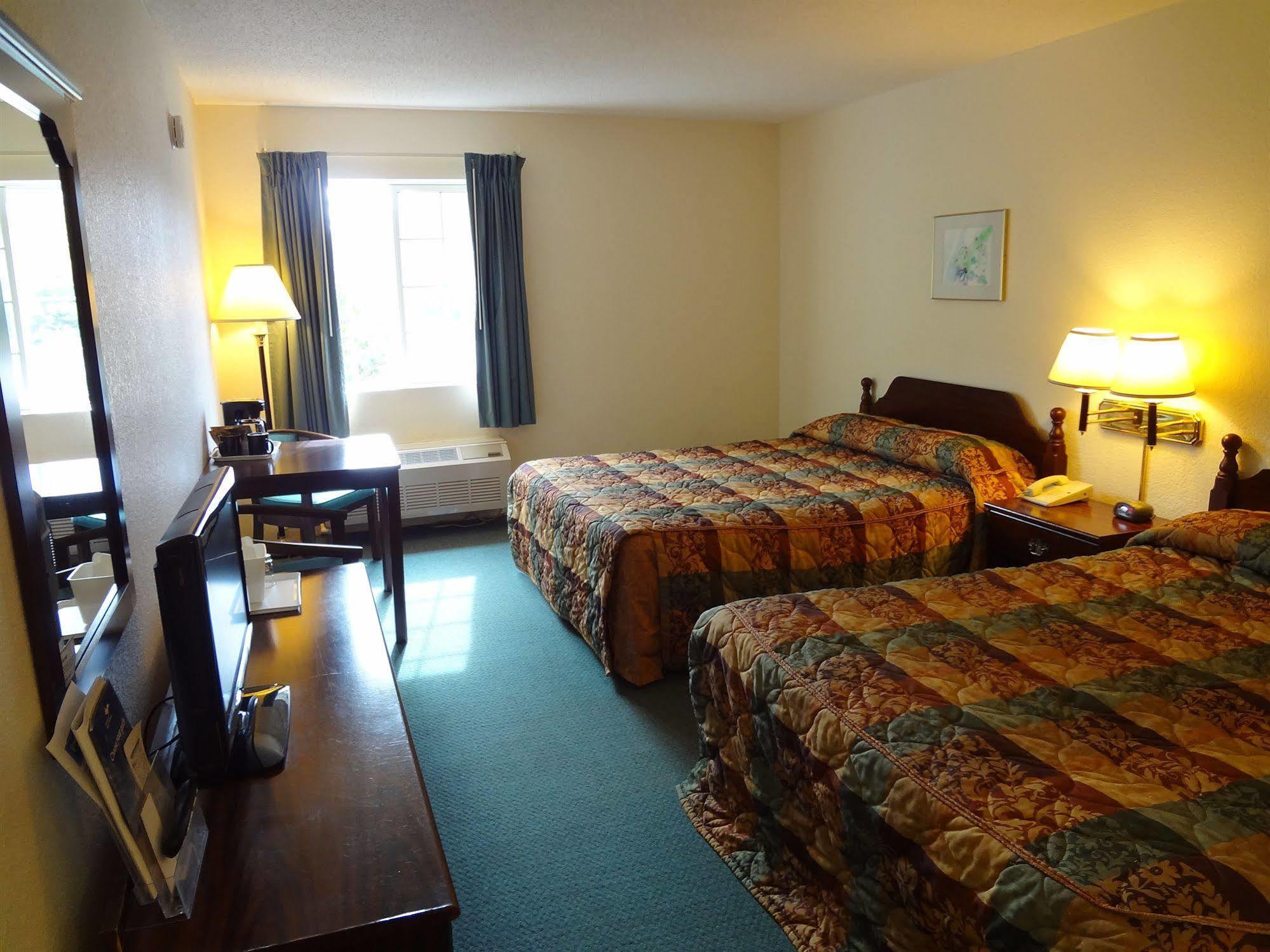 Voyager Inn Saint Ignace Luaran gambar