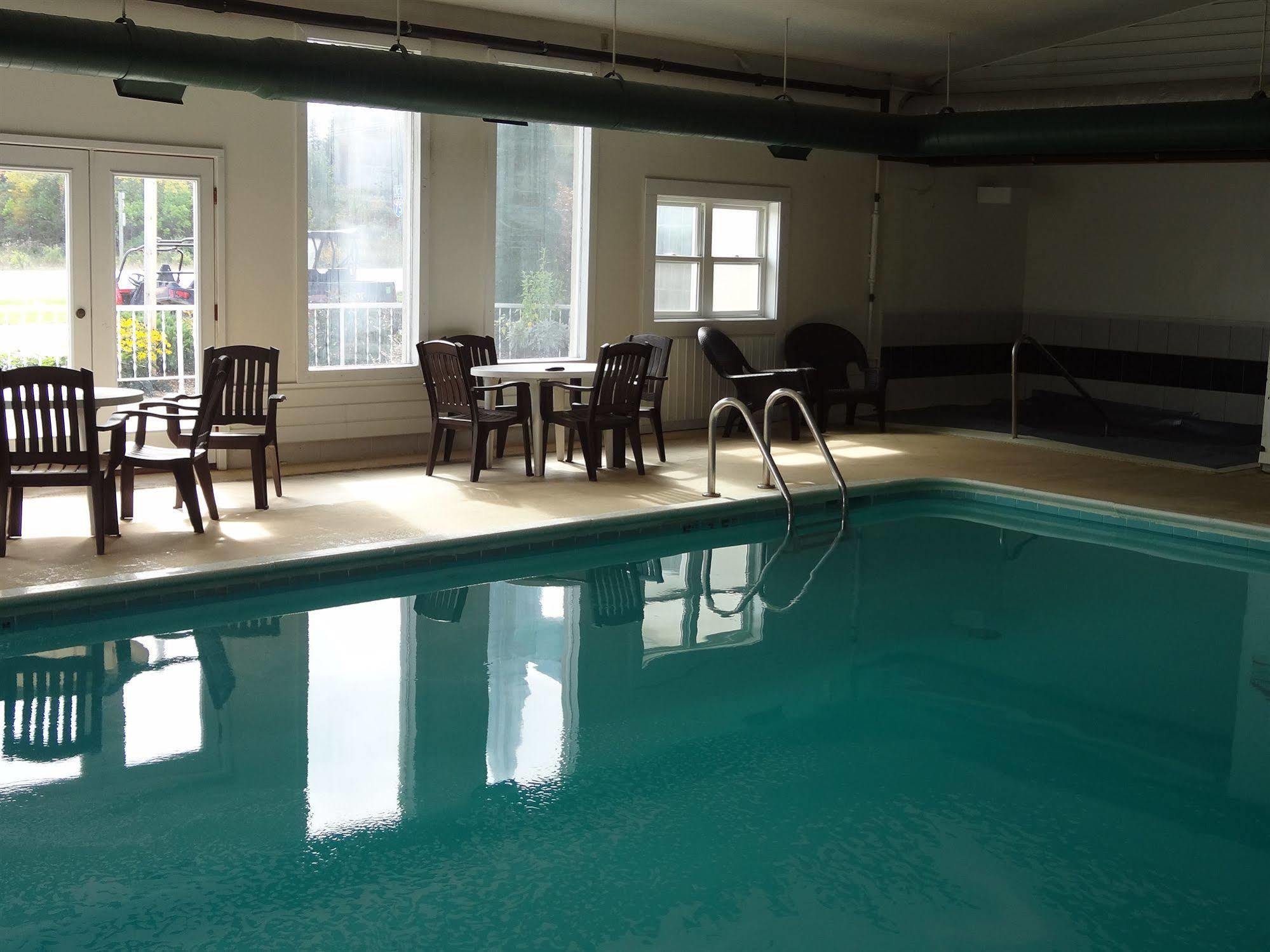 Voyager Inn Saint Ignace Luaran gambar