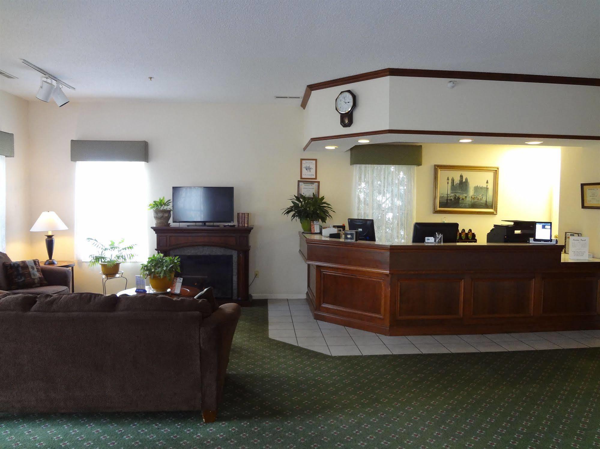 Voyager Inn Saint Ignace Luaran gambar